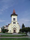 pecky kostel.jpg
